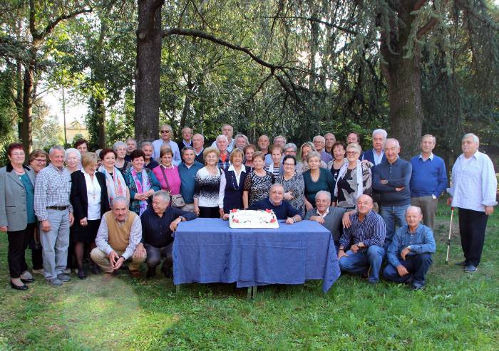 In 48 classe 48: a San Cesario la riunione dei giovani 70enni