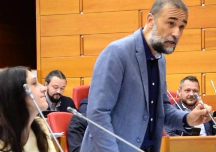 'Vitalizi, basta balle dalla Regione: si passi a sistema contributivo'