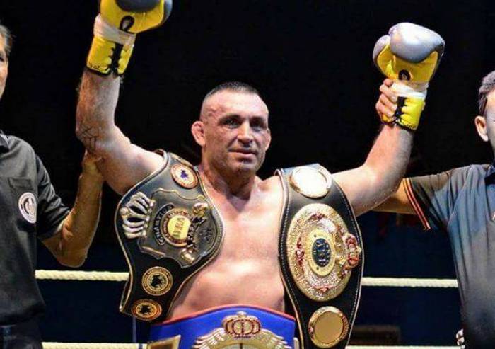 Muore sul ring campione mondiale di thaiboxe
