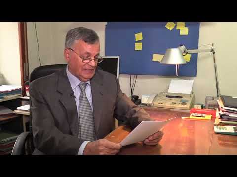 Il padre di Di Maio legge un testo di scuse