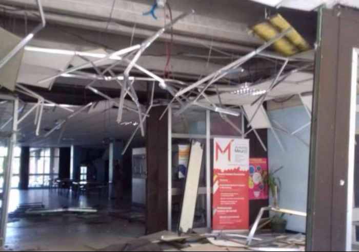 Autobus contro le scuole Meucci di Carpi: arrestato un 19enne