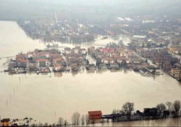 'Alluvioni Modena, Bologna, Reggio: una scia infinita'