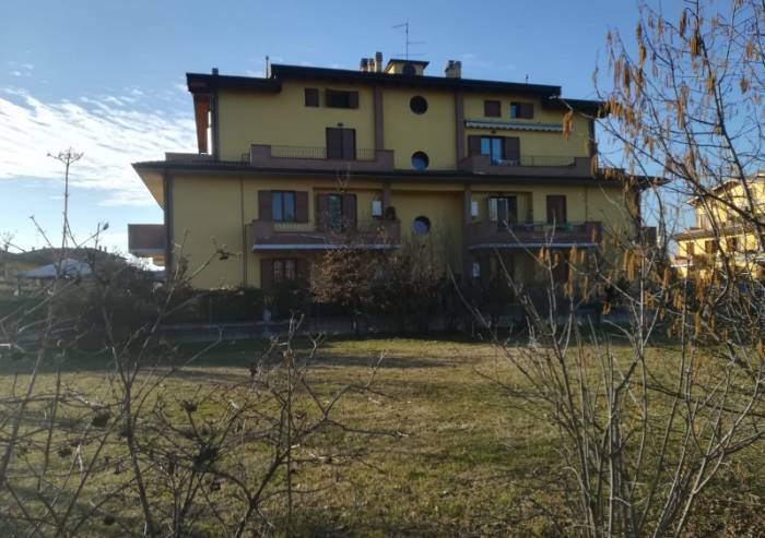 Piumazzo, 35enne accoltella i genitori: gravi entrambi