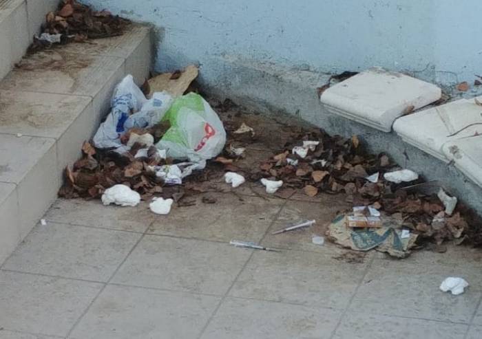 Sottopasso ex Benfra, insicurezza e degrado dopo l'inaugurazione