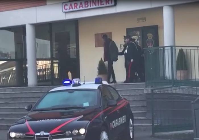 Ladri di autobus e vandali al Meucci: in carcere il 19 enne senegalese