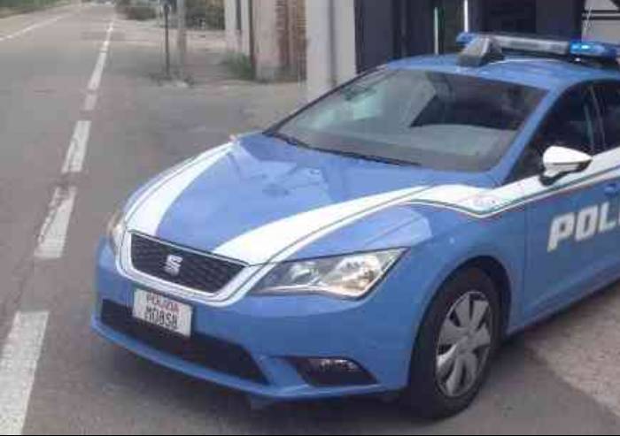 Borseggiatori professionisti algerini arrestati dalla polizia