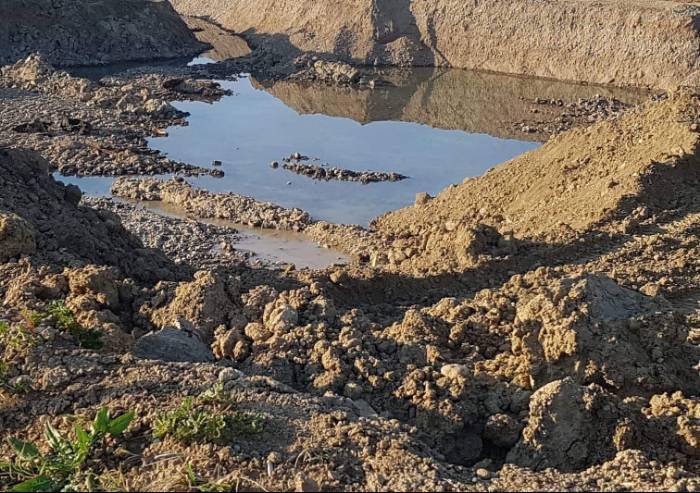 'San Cesario, l'acqua nella cava è frutto di una falda superficiale'