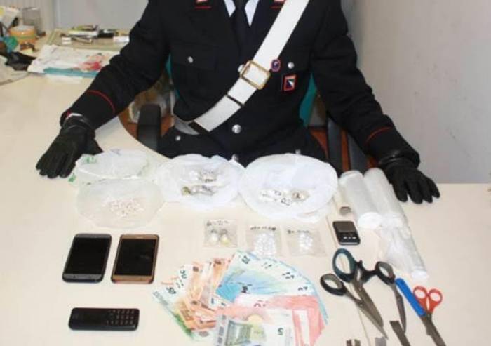 Fermati con mezzo chilo di cocaina ed eroina: due arresti