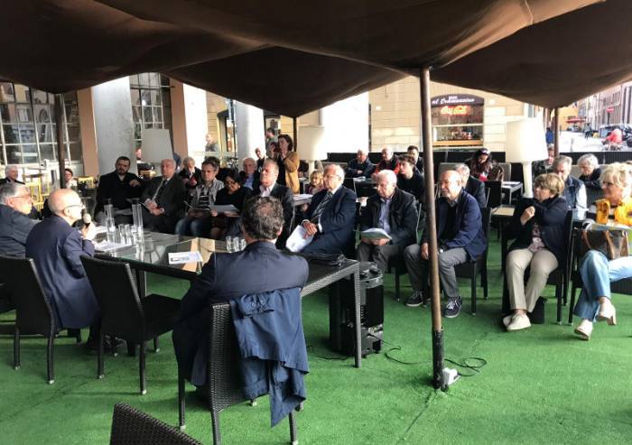 Giovanardiani: 'Cambiamenti climatici, gretini rifiutano confronto'