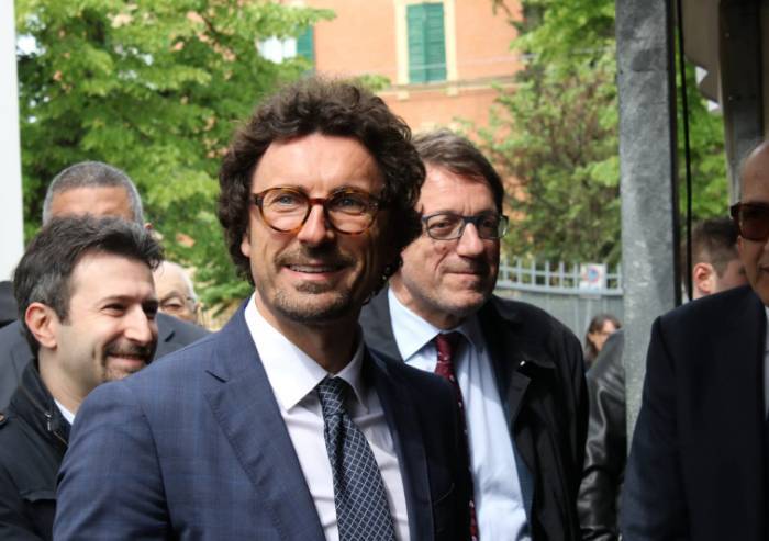 Motor Valley, è il giorno di Toninelli e i 5 Stelle lo snobbano