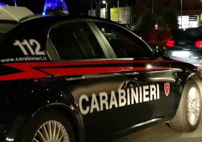 Fanano, in auto con droga e pistola illegale: arrestato
