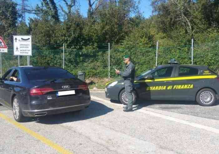 False dichiarazioni fiscali: sequestri per 27 milioni