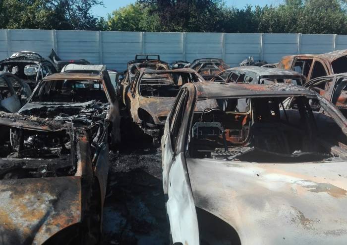 Autodemolizioni Longagnani, l'incendio è doloso: 'Mai avuto minacce'