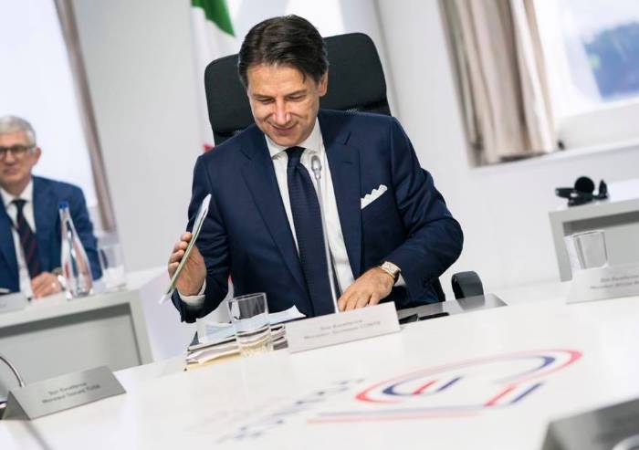 Governo, Conte accetta con riserva l'incarico. C'? tempo fino a lunedì
