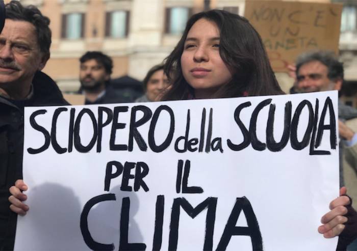 'Ambiente, assurdo che ministro benedica gli scioperi degli studenti'
