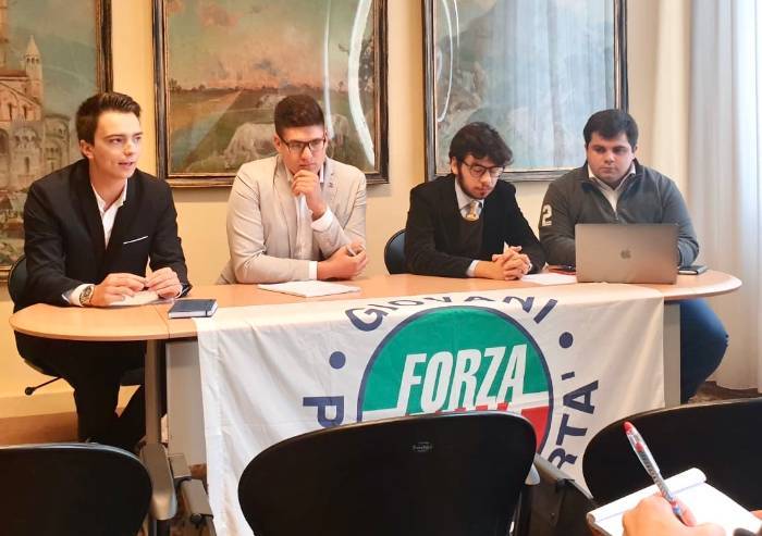 'Vogliamo un'Italia antiestremista e anticomunista'