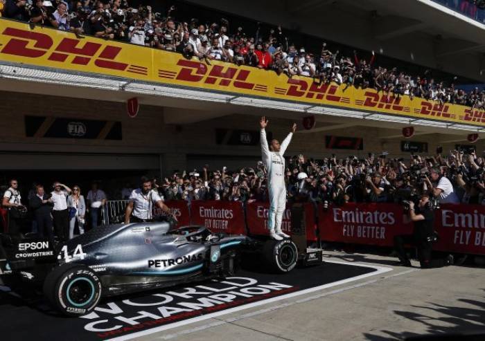 Formula 1: Hamilton secondo, ma è campione del mondo. Leclerc quarto