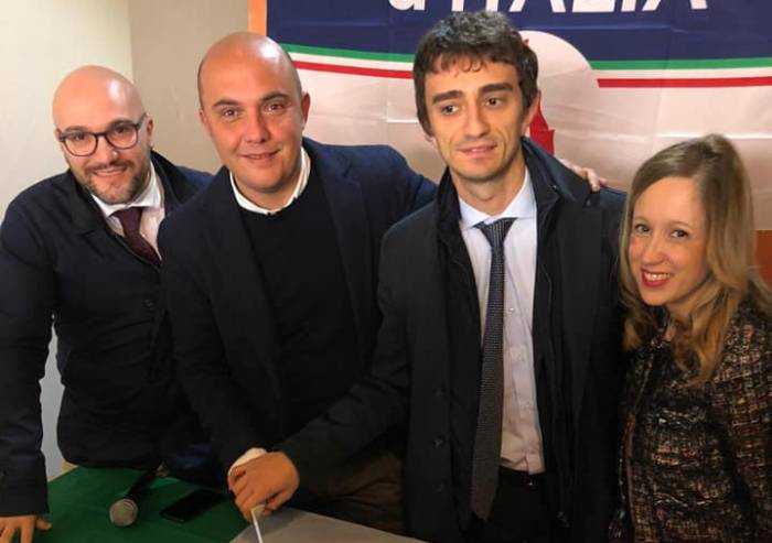Carpi, Fratelli d'Italia apre sede in centro: 'Petizione contro Ztl'