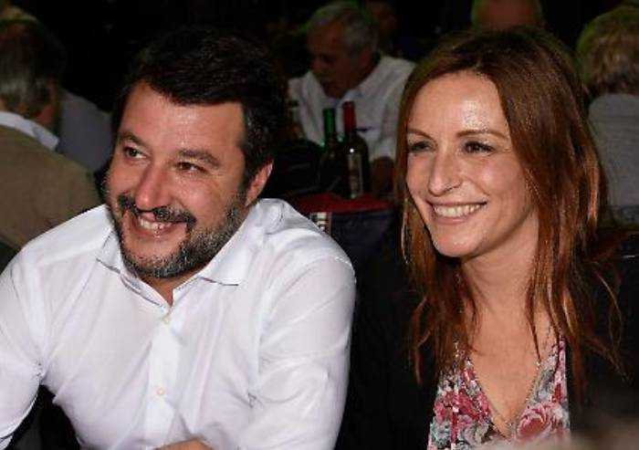 Borgonzoni e Salvini: 'Pd ha trasformato Emilia Romagna in pattumiera'