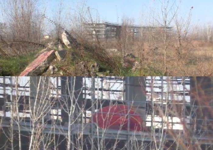 Degrado urbano ed occupazioni abusive: nuove tende all'ex mercato