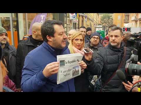 'Cancellare Salvini'. Leader Lega: 'Ecco i democratici di Repubblica'