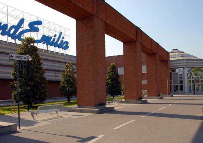 Assalto al portavalori in uscita dal Grand'Emilia