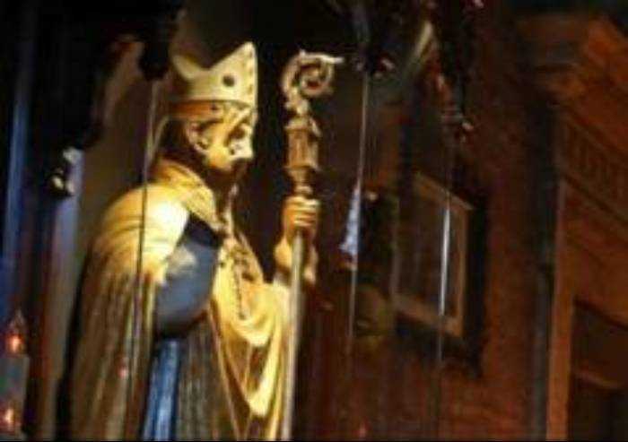 Oggi il Santo Patrono, tra ceri, bancarelle e corrida