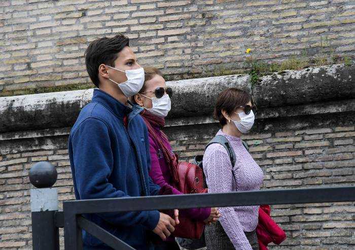 Coronavirus, 4 modenesi guariti: 3 sono di Carpi