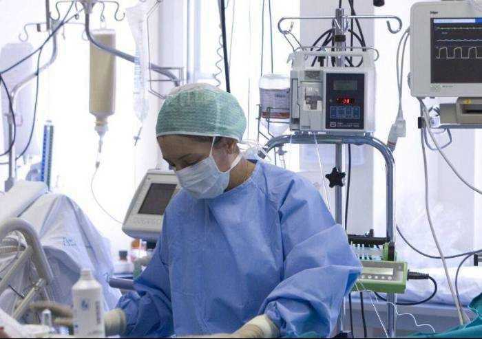 Coronavirus, oggi a Modena 104 nuovi casi e 12 decessi