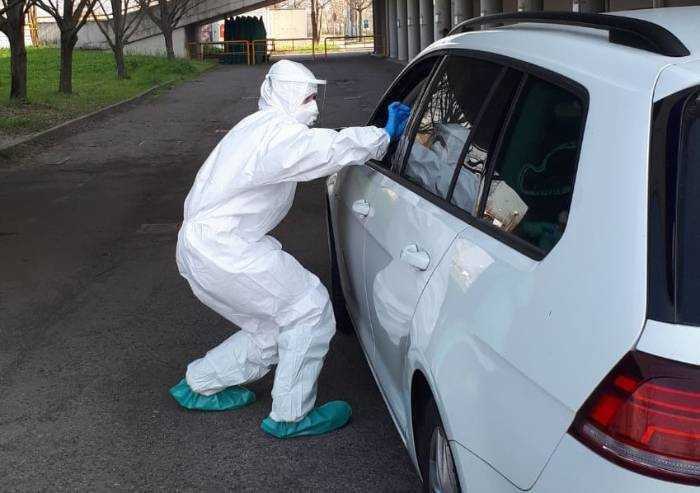 Tamponi veloci per i guariti: via alla sperimentazione, non a Modena