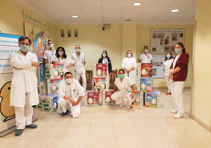 Policlinico di Modena, uova di Pasqua per i bimbi ricoverati