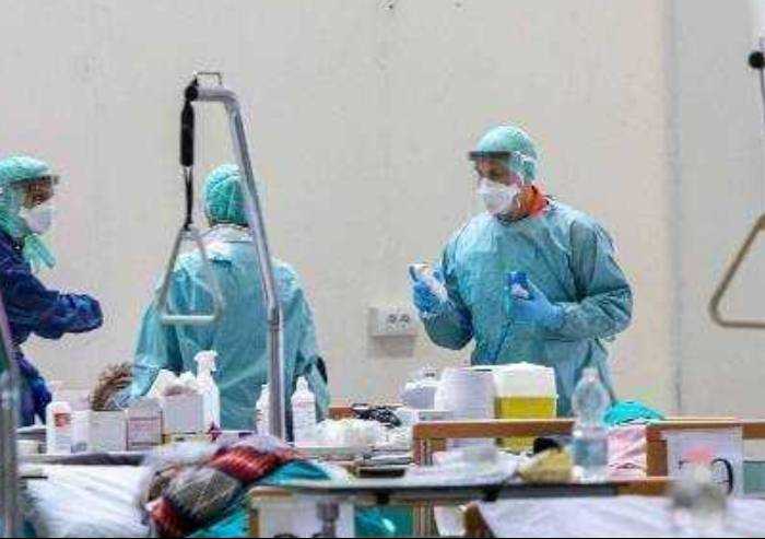 Coronavirus, contagio costante: oggi 76 nuovi casi a Modena e 9 morti