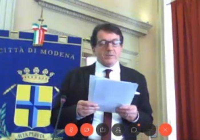 Il sindaco: 'Morti nelle Cra, dati non diversi dagli anni scorsi'