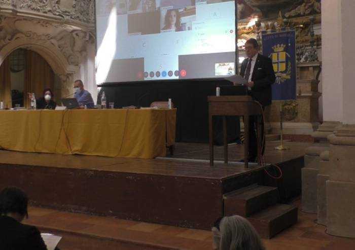 'Centri 3-6 aperti tutto luglio, rammarico per il no dei sindacati'