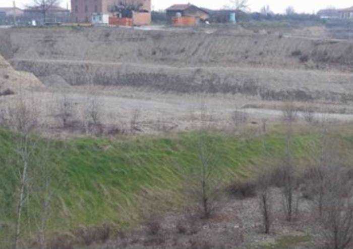 'Cave a San Cesario, così il Comune concede un anno in più a cavatori'