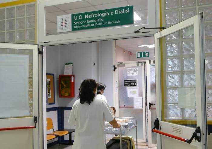 Guariti dal Covid anche gli ultimi dializzati: 6 positivi su 238