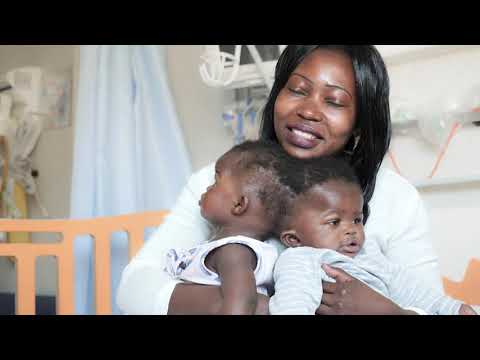 Unite per la testa: separate al Bambino Gesù le due gemelline