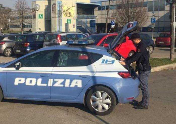 Tenta di rubare una bicicletta, arrestato tunisino 18enne