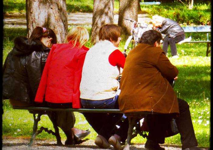 Covid, tampone e isolamento per badanti che arrivano dall'estero