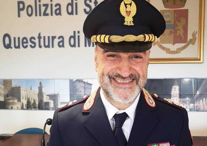 Il Medico Superiore Di Ninno va in pensione: il saluto della Polizia 