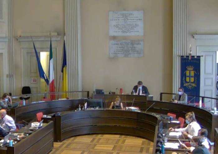 La sicurezza infiamma la ripresa del Consiglio comunale