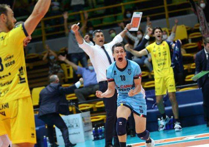 Modena vince con Perugia, ma gli umbri volano in finale di Supercoppa