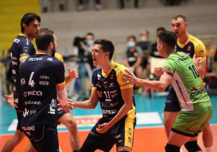 Volley Superlega: Modena vince a Ravenna