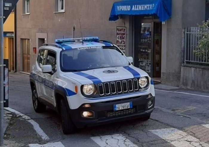 Covid, più messaggi dagli altoparlanti e più controlli