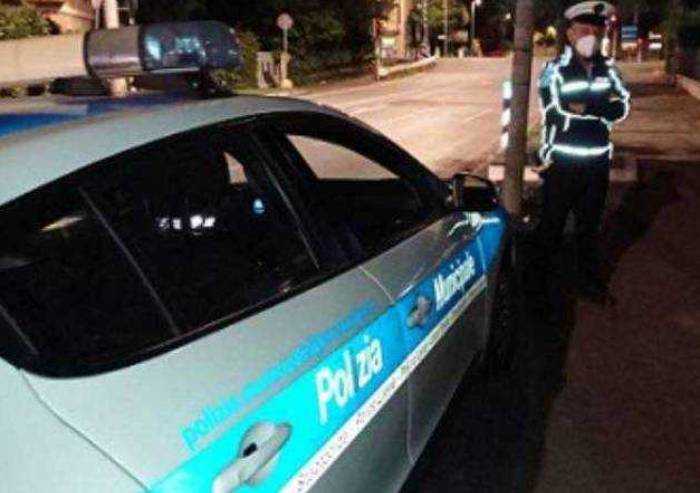 Mirandola, in classe con la droga in tasca, studente segnalato