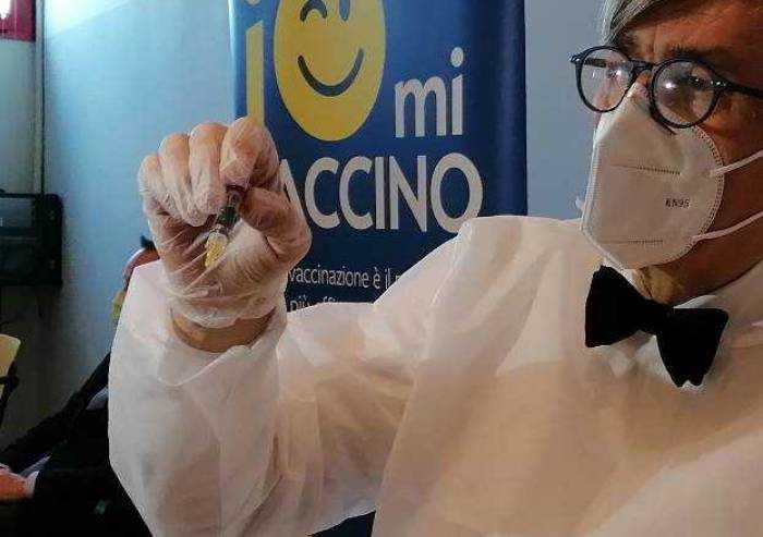Vaccini in ritardo, la Regione rassicura: a Modena 26.500 già fatte