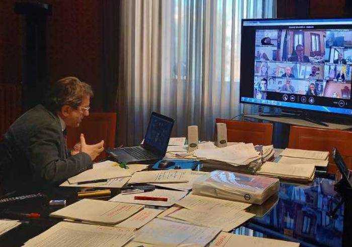 Muzzarelli ai sindacati: scongiurate lo sciopero del pubblico impiego