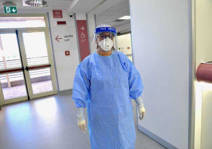 Covid, ancora un tampone su 5 positivo in Regione. Modena la peggiore