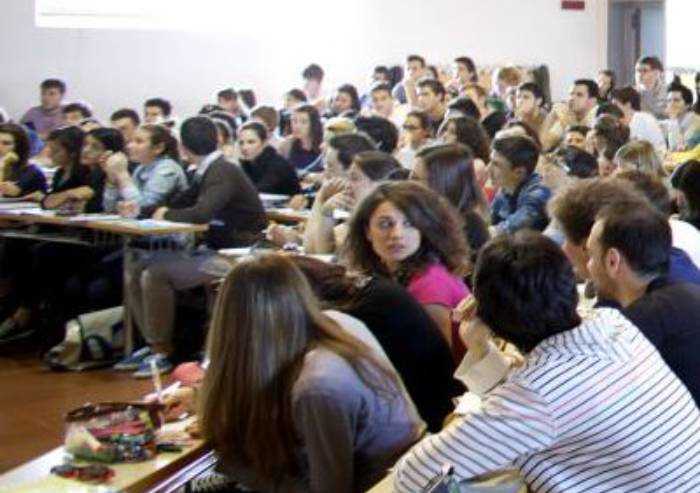 Unimore: impennata immatricolazioni per le lauree magistrali biennali