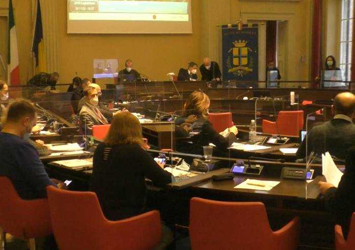 Ottava variazione al bilancio, già aggiustato con 10 mln dallo Stato